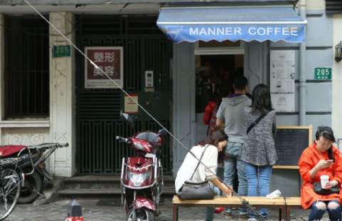 再聊Manner咖啡事件：打工社畜的崩溃没人在乎...._黑料正能量