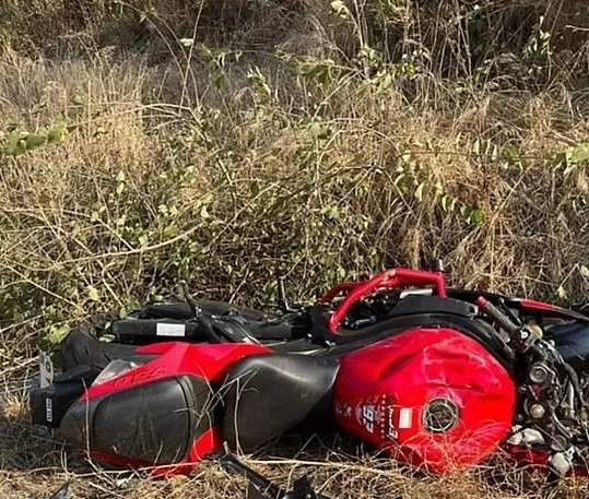 追寻真我？还是在和死神赛车？俄罗斯最美机车女网红被撞死亡..._黑料正能量